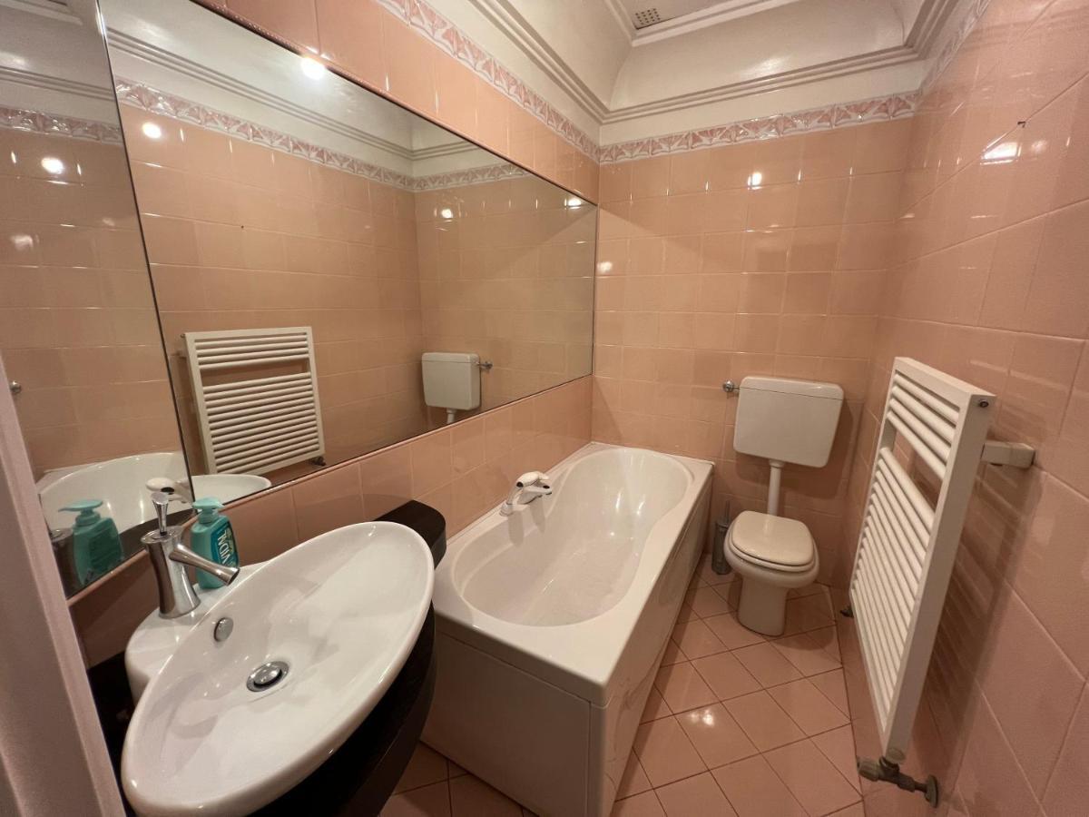 Casa Roma Rooms& Apartmens Padova Kültér fotó