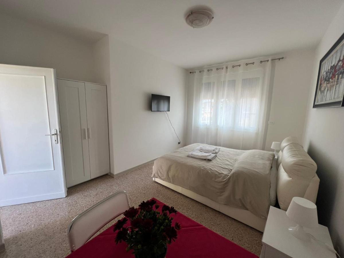Casa Roma Rooms& Apartmens Padova Kültér fotó